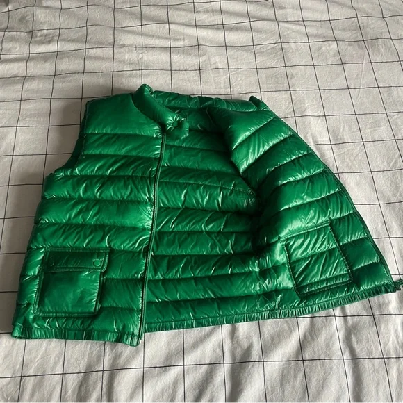 Green Down Vest (from a boutique in Korea) - Small - Picture 4 of 4